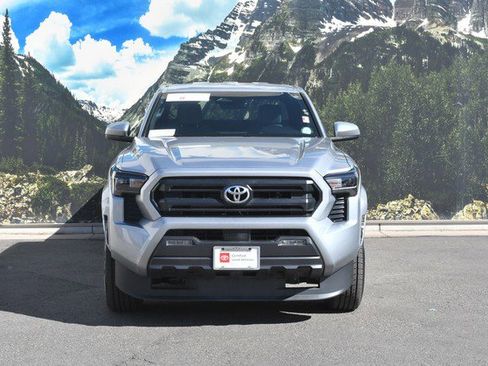 Certified 2025 Toyota Tacoma SR5 image 5