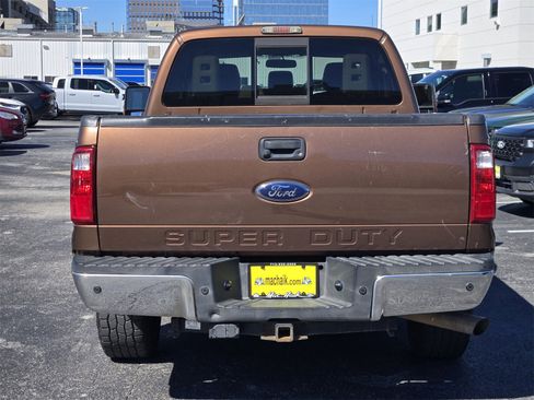 Used 2011 Ford F250 Lariat w/ Lariat Interior Pkg image 7