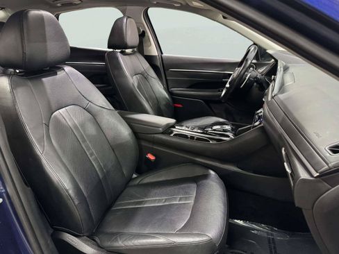 Used 2022 Hyundai Sonata Limited w/ Cargo Package FWD image 57