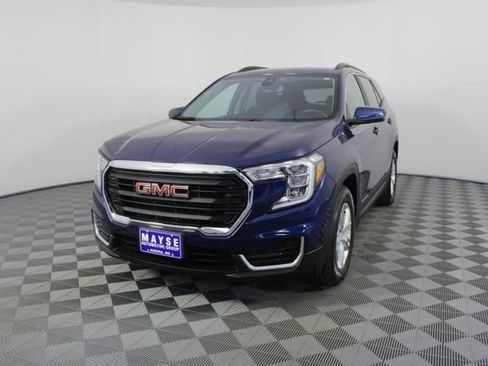 Used 2023 GMC Terrain SLE w/ Driver Convenience Package image 22