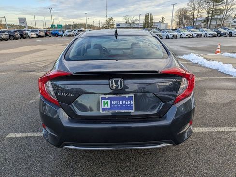 Used 2019 Honda Civic EX image 4