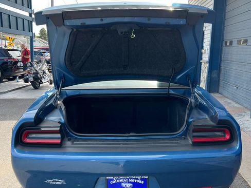 Used 2022 Dodge Challenger GT RWD image 9