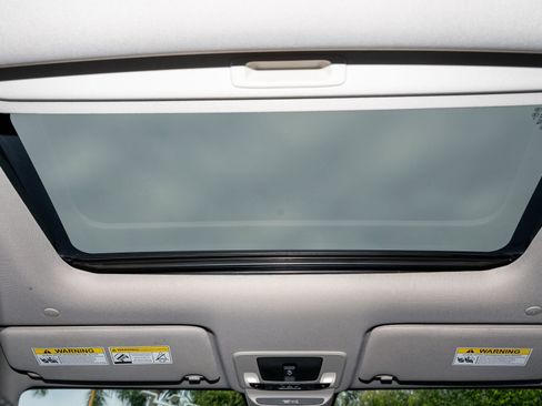 Used 2023 Honda HR-V EX-L image 19