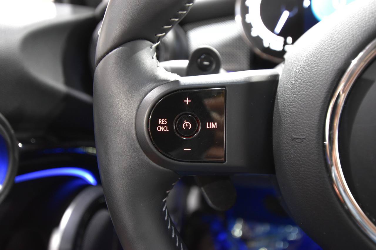 Used 2022 MINI Cooper S FWD image 15