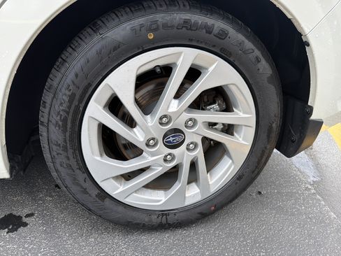 Used 2024 Subaru Impreza 2.0i AWD/4WD image 9
