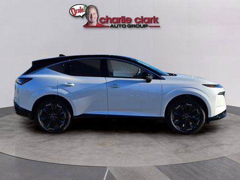 New 2026 Nissan Murano Platinum w/ Cargo Package image 8