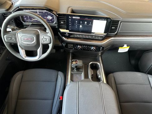 New 2026 GMC Sierra 1500 Elevation w/ Preferred Package AWD/4WD image 13