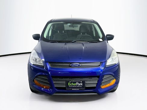 Used 2016 Ford Escape S FWD image 2
