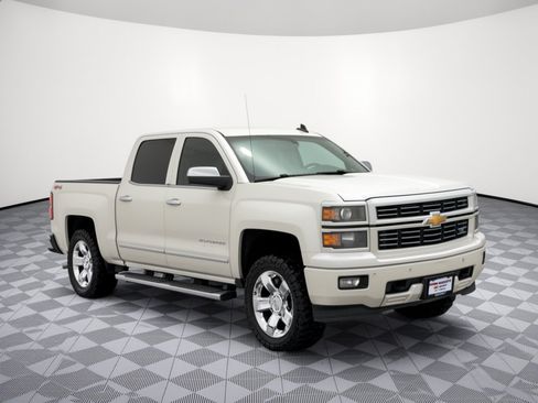 Used 2015 Chevrolet Silverado 1500 LTZ w/ Custom Sport Edition AWD/4WD image 7