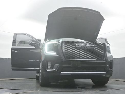Used 2024 GMC Yukon Denali Ultimate AWD/4WD image 58