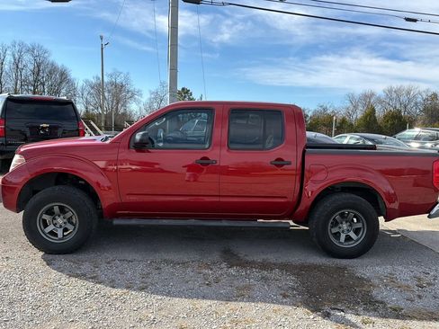 Used 2018 Nissan Frontier SV image 6