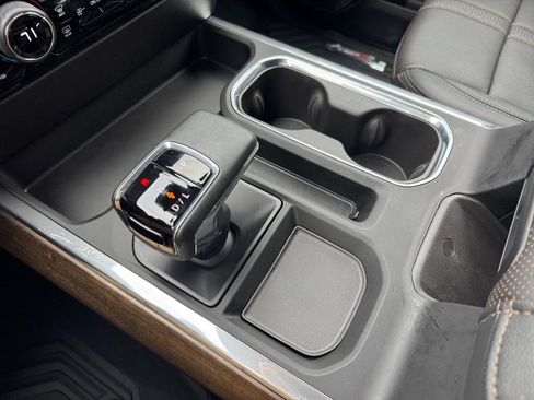 Certified 2025 Chevrolet Silverado 1500 High Country w/ Midnight Edition image 28