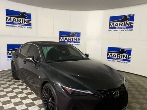 Used 2021 Lexus IS 350 F Sport w/ Dynamic Handling Package image 4
