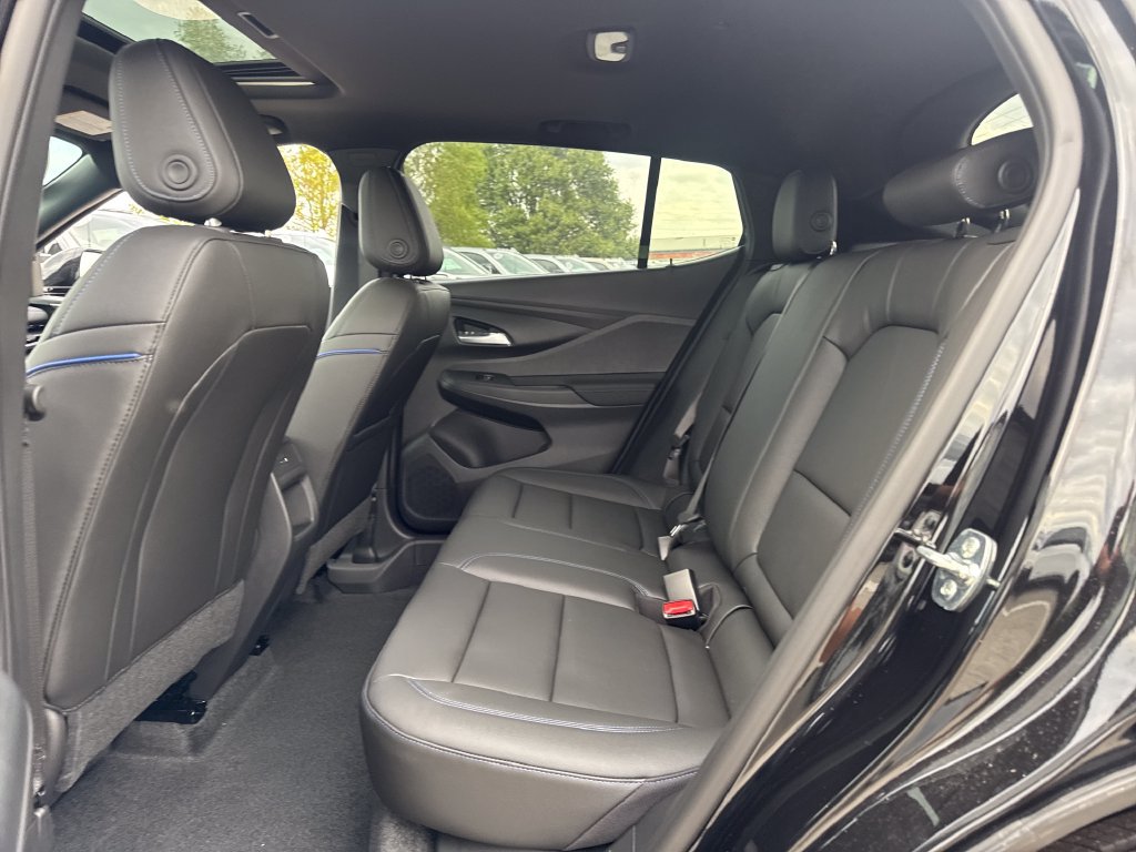 New 2026 Buick Envista Sport Touring w/ Convenience I Package FWD image 12