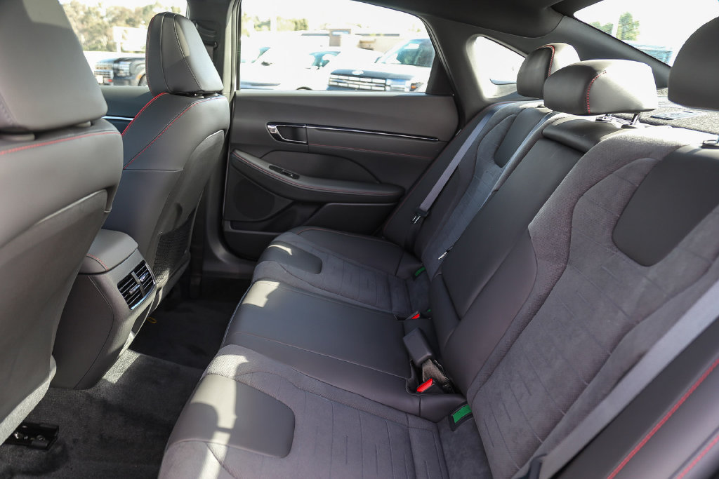 New 2026 Hyundai Sonata N Line FWD image 21