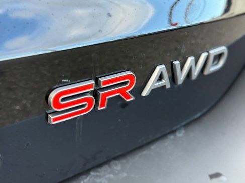 New 2026 Nissan Kicks SR image 12