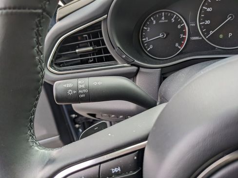 Used 2025 MAZDA CX-30 2.5 Turbo w/ Premium Package image 32