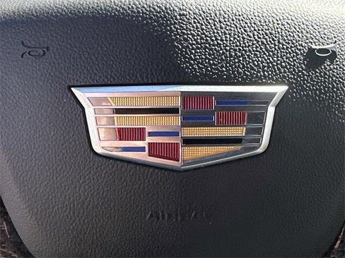 Certified 2023 Cadillac XT5 Sportv w/ Technology Package image 28