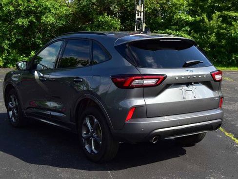 Certified 2023 Ford Escape ST-Line Select w/ Tech Pack #1 AWD/4WD image 5