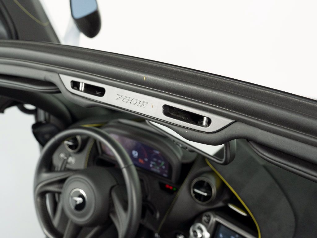 Used 2020 McLaren 720S Performance RWD image 32