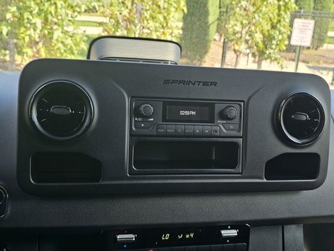 New 2025 Mercedes-Benz Sprinter 2500 image 21