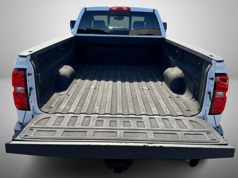 Used 2018 GMC Sierra 3500 Denali w/ Duramax Plus Package image 8