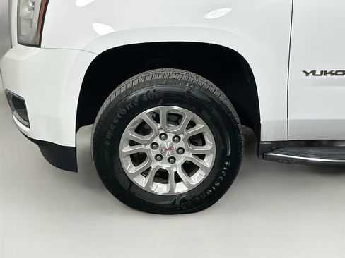 Used 2016 GMC Yukon SLT image 33