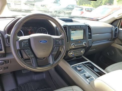 Used 2018 Ford Expedition Max Limited w/ Equipment Group 302A AWD/4WD image 19