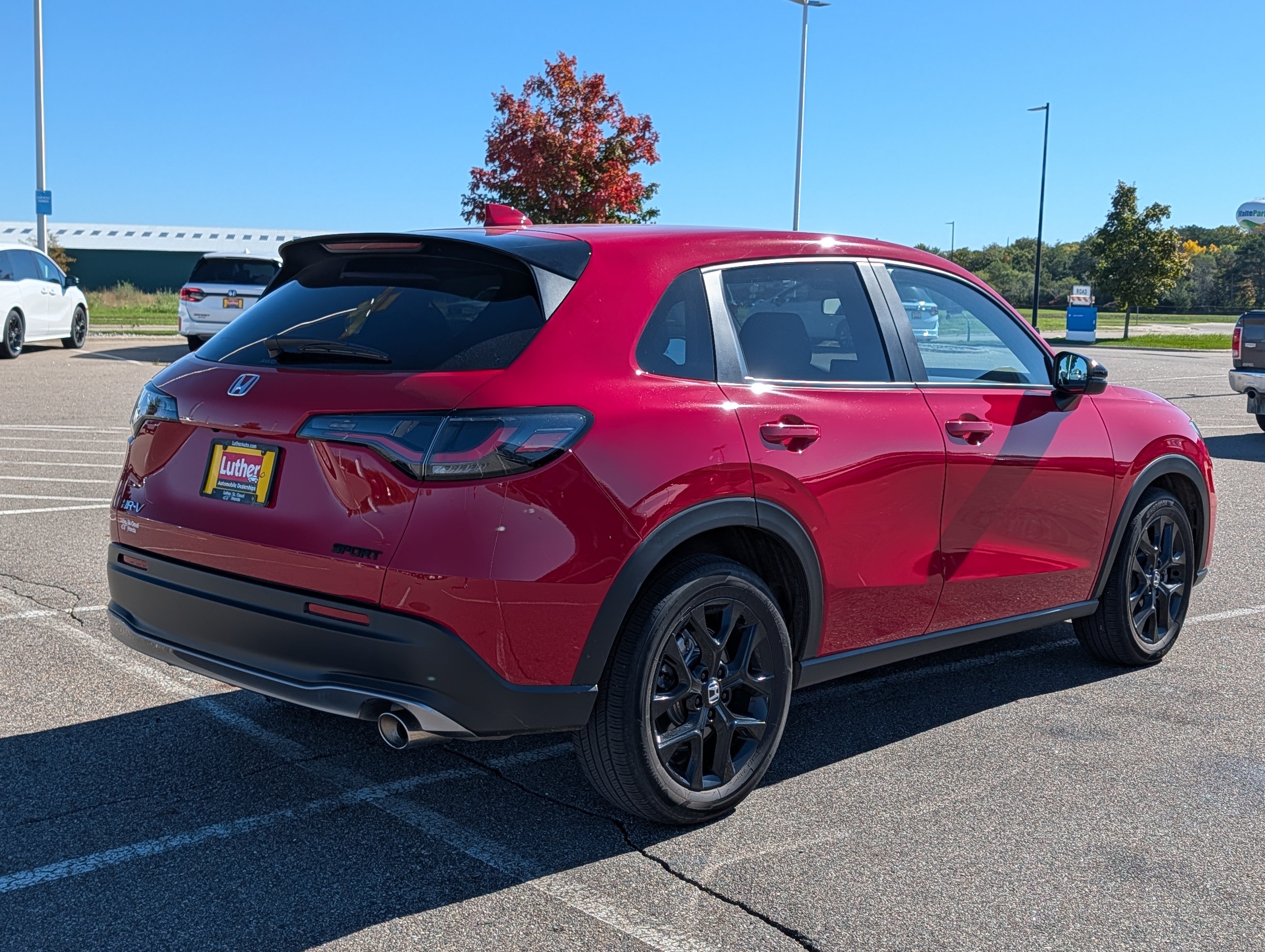 Used 2025 Honda HR-V Sport image 4