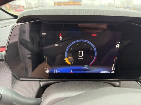 Used 2025 Chevrolet TrailBlazer RS w/ Convenience Package image 11