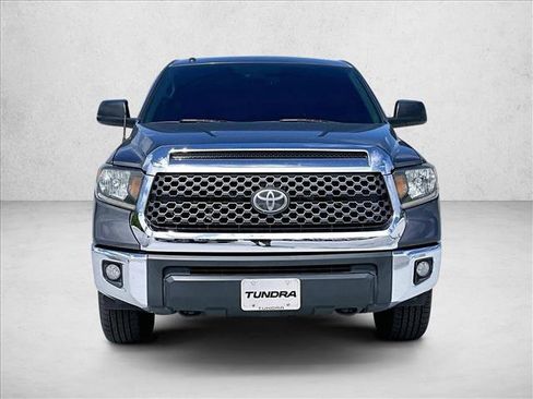 Used 2018 Toyota Tundra SR5 w/ SR5 Upgrade Package image 3