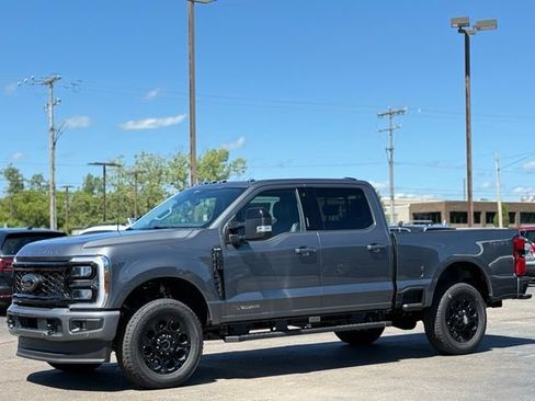New 2026 Ford F350 Lariat w/ Black Appearance Package AWD/4WD image 40