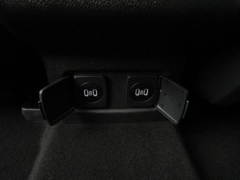 Used 2025 Lincoln Corsair Grand Touring w/ Equipment Group 301A image 39