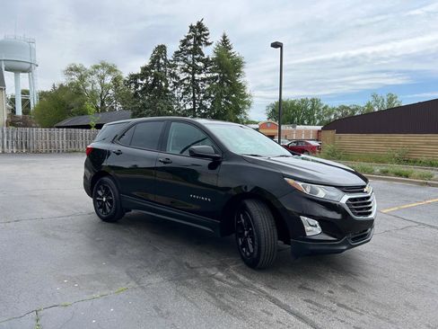 Used 2019 Chevrolet Equinox LS w/ LS Convenience Package FWD image 10