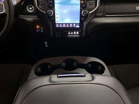 Used 2025 RAM 2500 Big Horn image 9