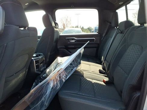 New 2026 RAM 1500 4x4 Crew Cab image 16