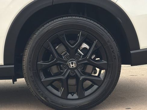 Used 2025 Honda HR-V Sport image 31