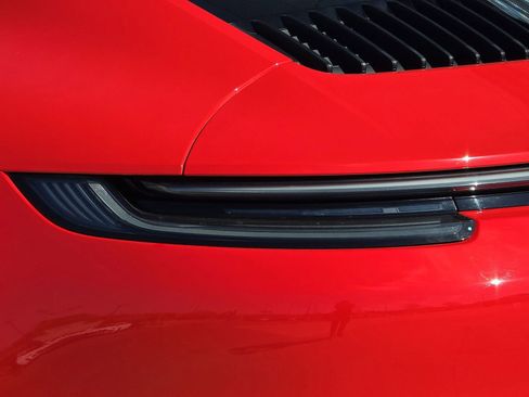 Certified 2023 Porsche 911 Carrera GTS image 12