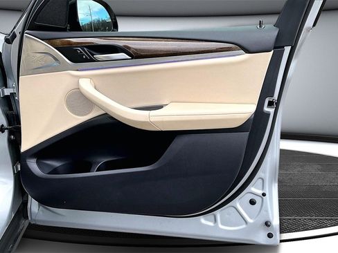 Used 2019 BMW X3 xDrive30i w/ Driving Assistance Package image 28