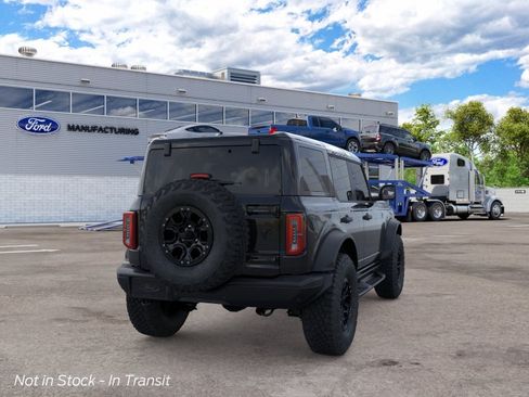 New 2026 Ford Bronco Badlands AWD/4WD image 8