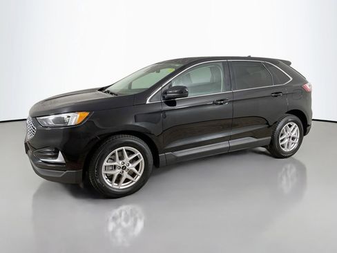 Used 2023 Ford Edge SEL image 4