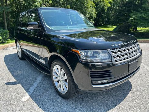 Used 2014 Land Rover Range Rover HSE AWD/4WD image 3