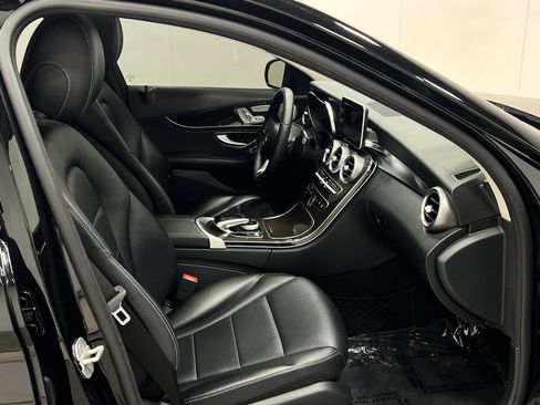 Used 2015 Mercedes-Benz C 300 4MATIC Sedan image 32