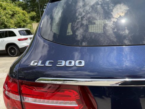 Used 2019 Mercedes-Benz GLC 300 image 22