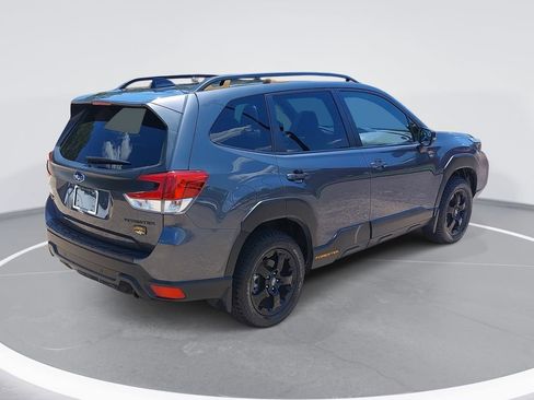 Certified 2025 Subaru Forester Wilderness w/ Convenience Package AWD/4WD image 5