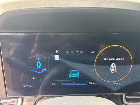 Used 2024 Hyundai Elantra SEL image 42