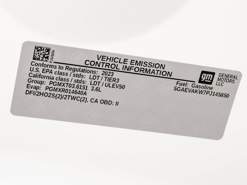 Used 2023 Buick Enclave Essence w/ LPO, Touring Package image 16