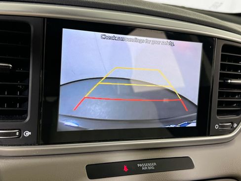 Used 2020 Kia Sportage LX FWD image 13
