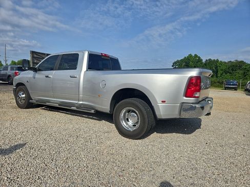 Used 2010 Dodge Ram 3500 Truck SLT w/ Lone Star Regional Package RWD image 4