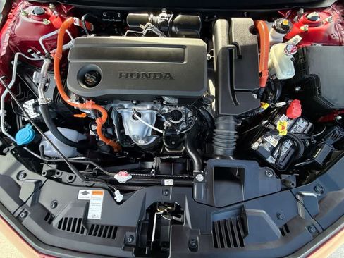 Used 2023 Honda Accord Touring image 12